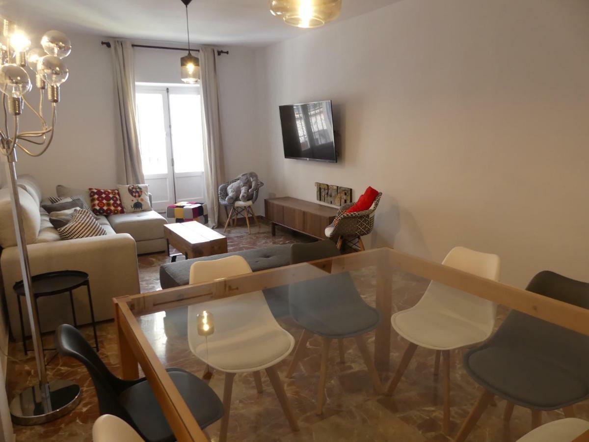 Gatu Premium Villa Aramburu, " Preferente Mayores De 25 Anos Y Familias " エル・プエルト・デ・サンタ・マリア エクステリア 写真