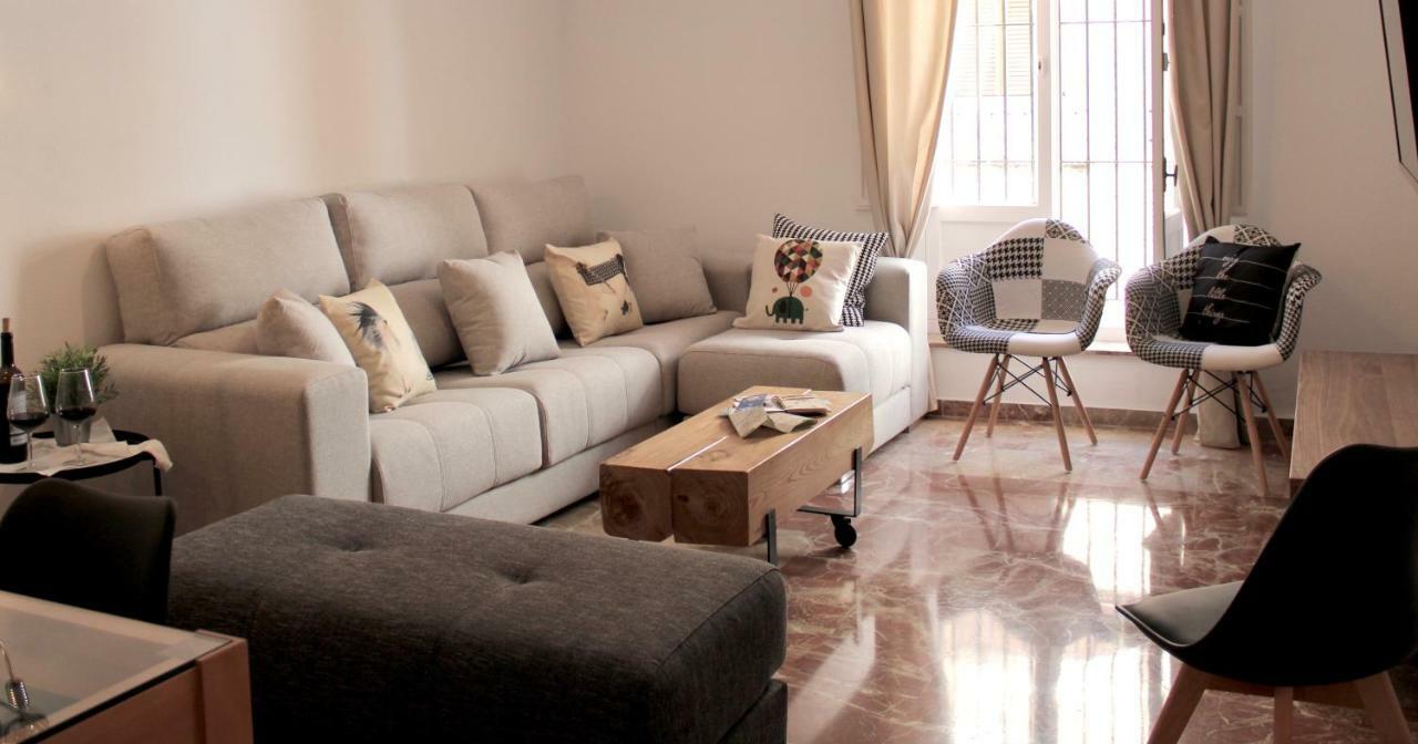 Gatu Premium Villa Aramburu, " Preferente Mayores De 25 Anos Y Familias " エル・プエルト・デ・サンタ・マリア エクステリア 写真