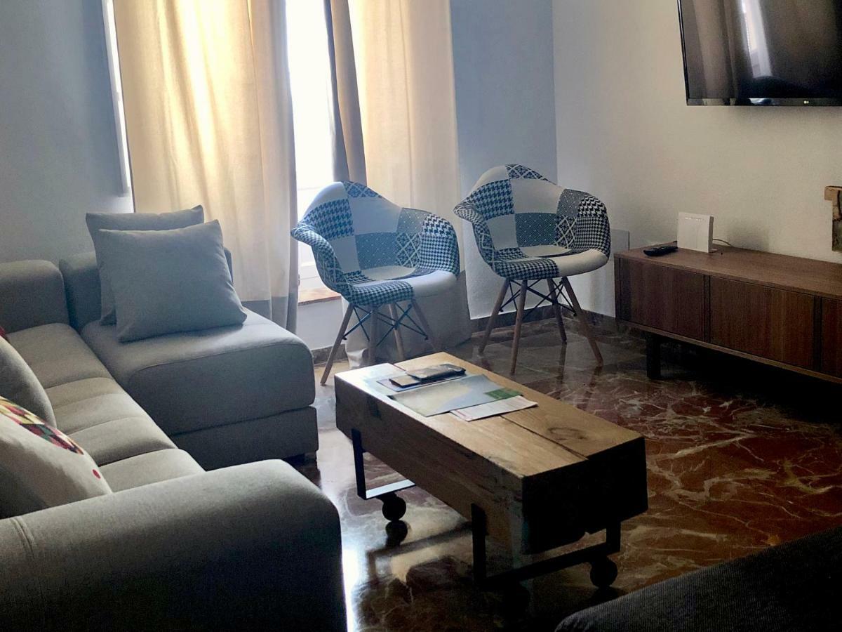 Gatu Premium Villa Aramburu, " Preferente Mayores De 25 Anos Y Familias " エル・プエルト・デ・サンタ・マリア エクステリア 写真