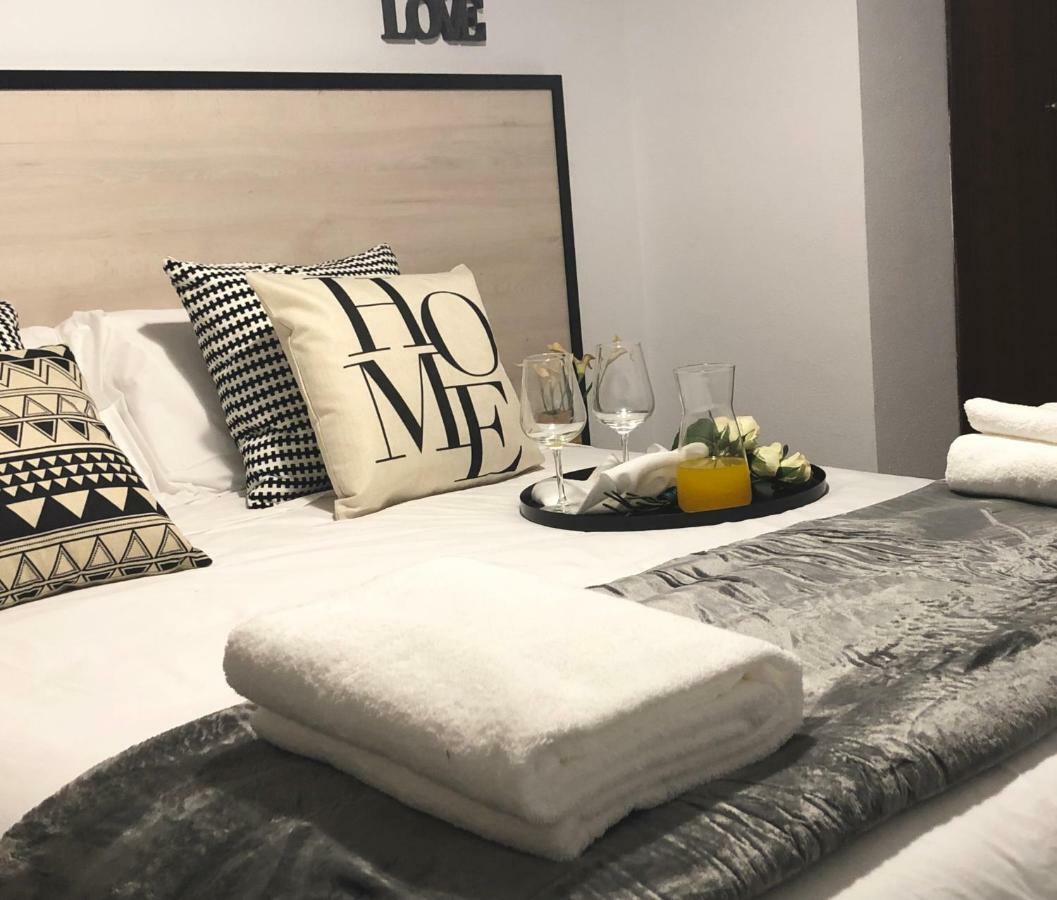 Gatu Premium Villa Aramburu, " Preferente Mayores De 25 Anos Y Familias " エル・プエルト・デ・サンタ・マリア エクステリア 写真